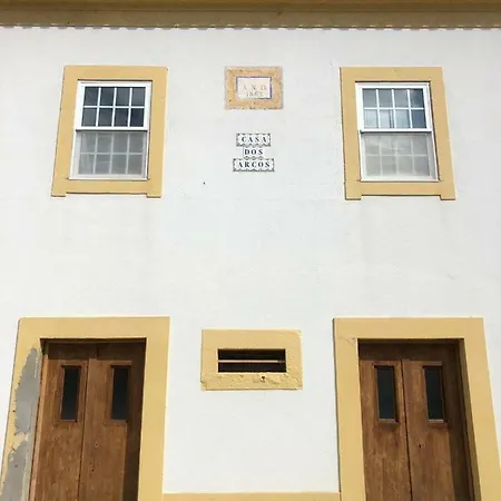 Chapel Square Penzion Vila Nova de Poiares