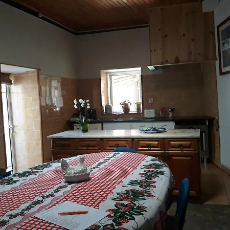 Guest house Chapel Square *